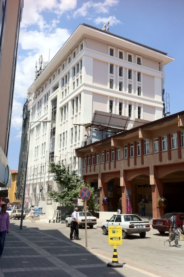 TURK TELEKOM HIZMET BINASI